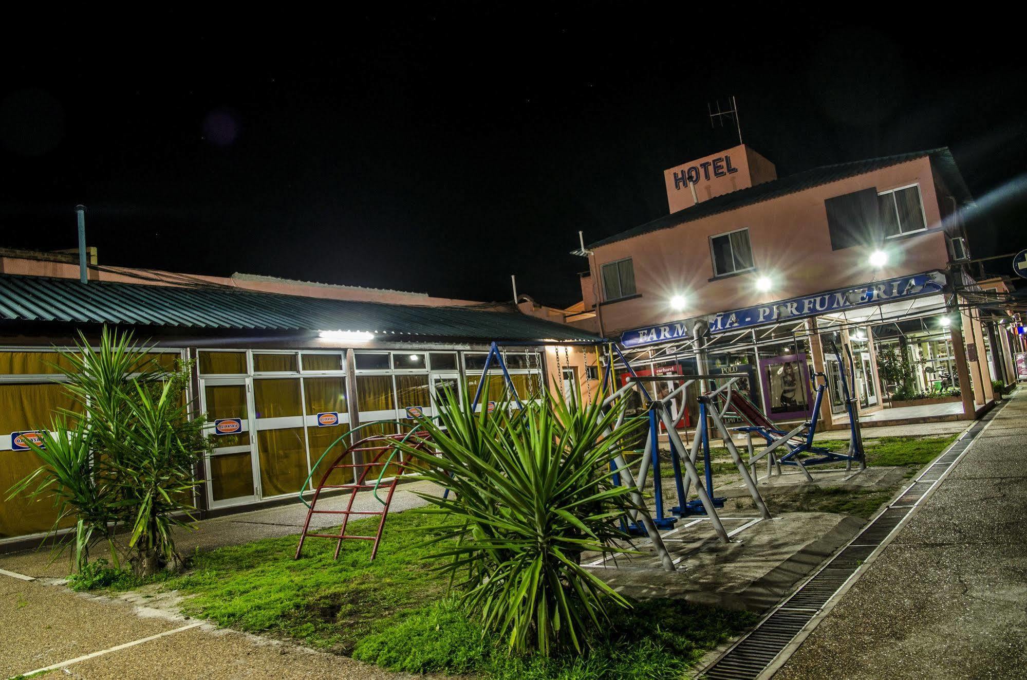 Hotel Del Pasaje Termas del Daymán Zewnętrze zdjęcie